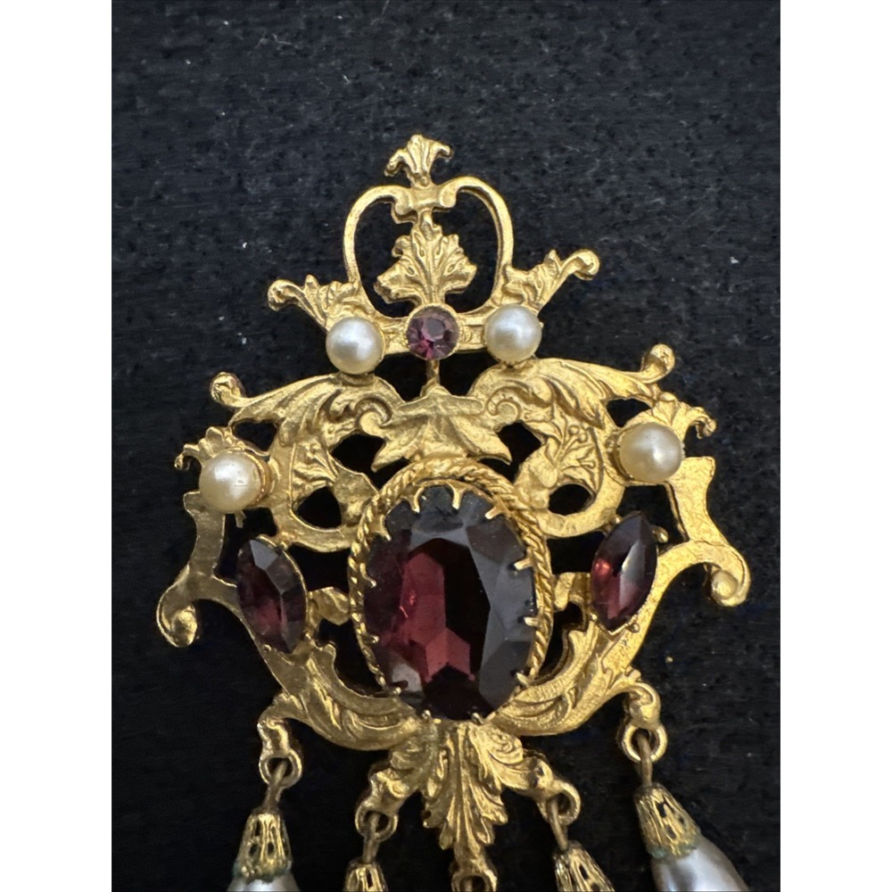 Coro Craft Rare Victorian Revival 1940's Gold Tone Brooch Faux Amethyst Baroque - Picture 2 of 9